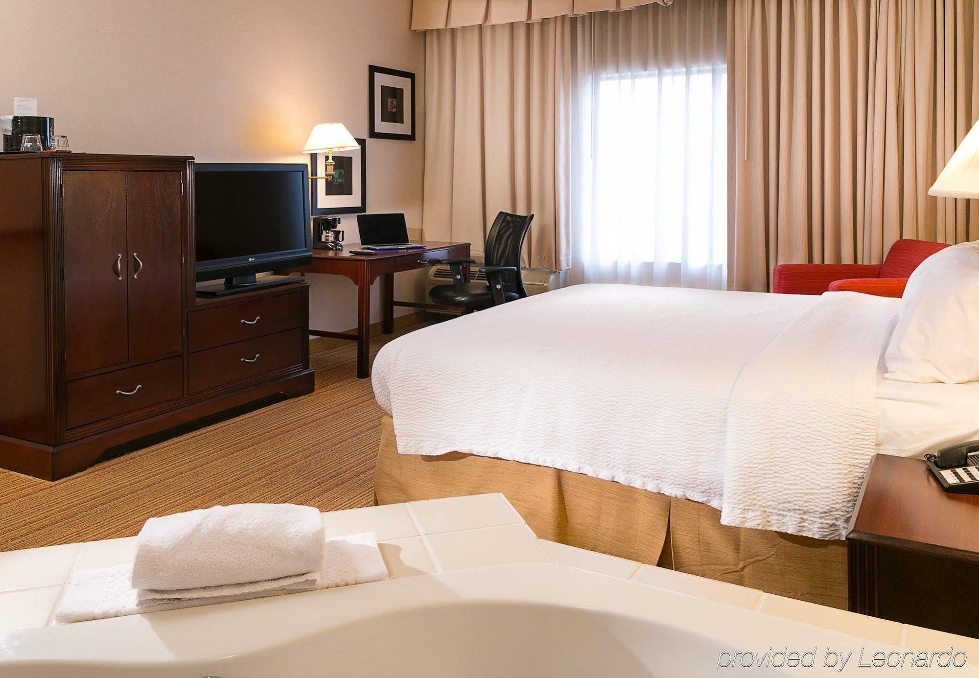 Courtyard Kansas City East/Blue Springs Ngoại thất bức ảnh